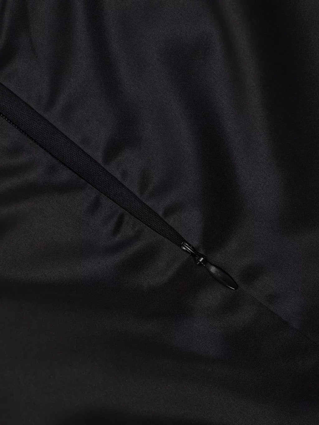 2b79cb4a-e0e5-42c1-a6eb-bca2d141e8c1-Max-Origin